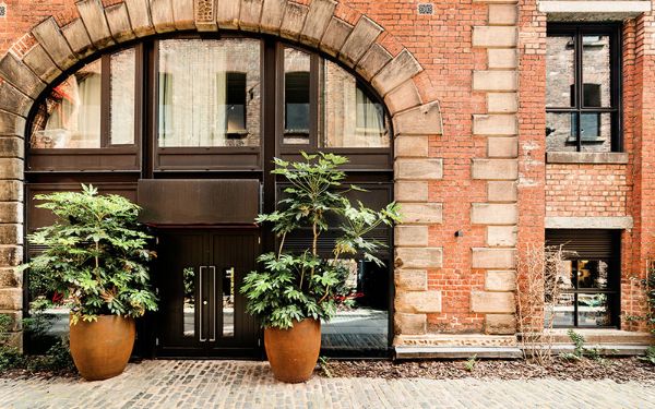 Tile Feature: Red Light Bar